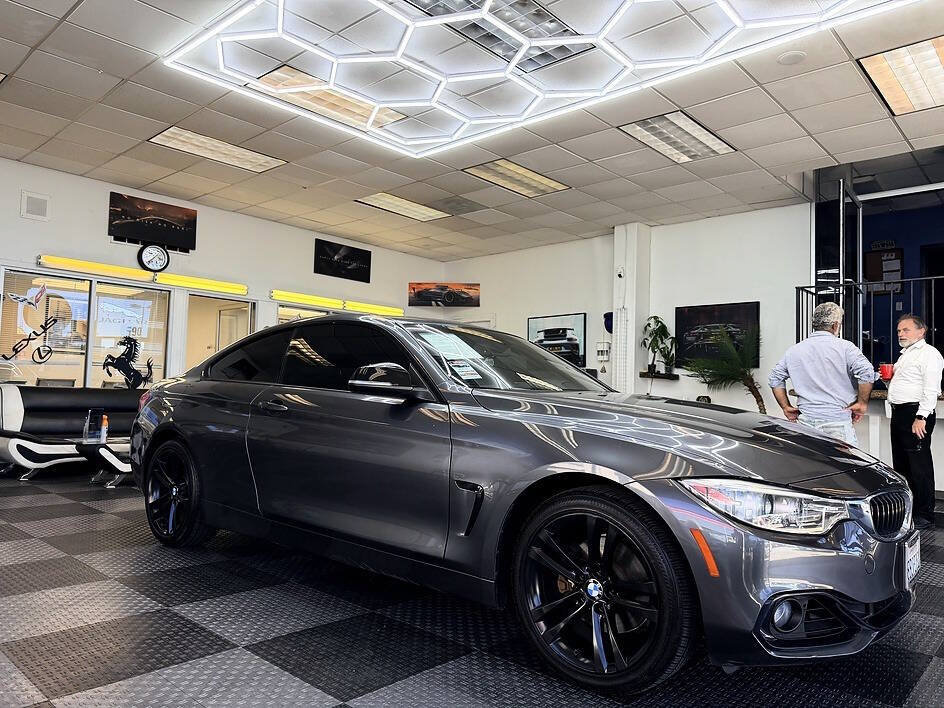 Used 2014 BMW 428i xDrive Coupe AWD/4WD image 3
