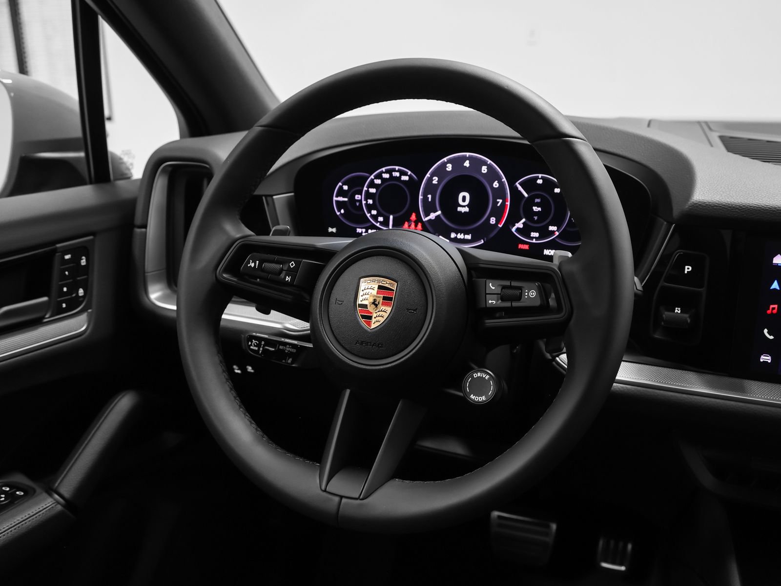 New 2026 Porsche Cayenne S AWD/4WD image 32