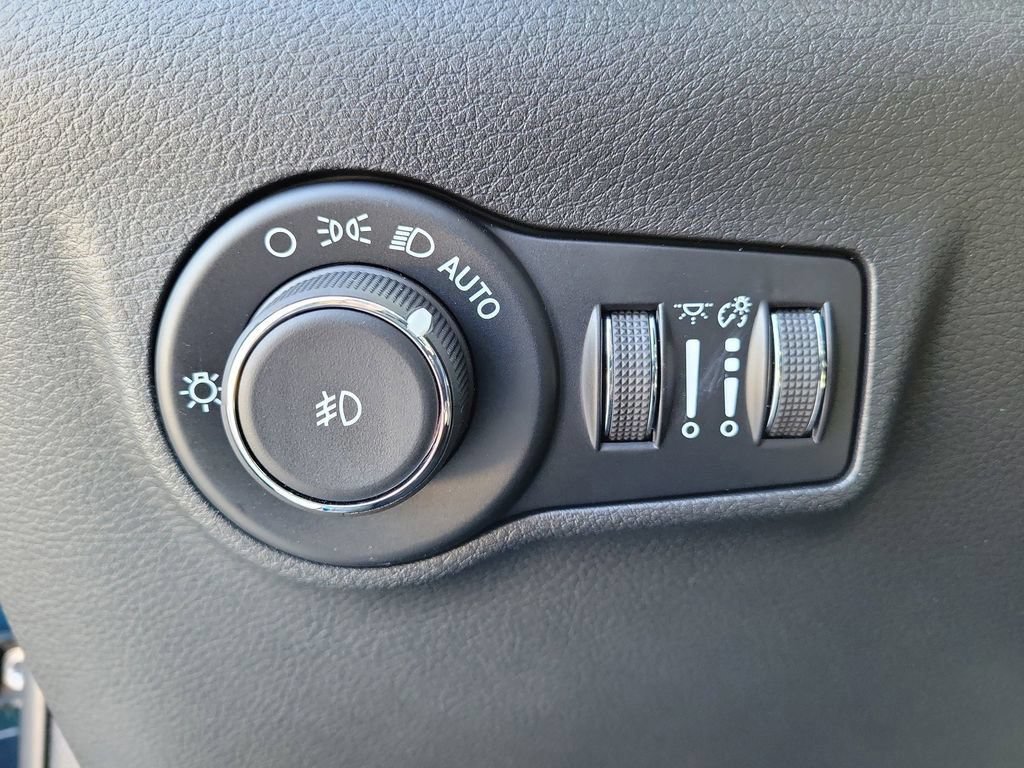 New 2026 Jeep Compass Limited AWD/4WD image 22