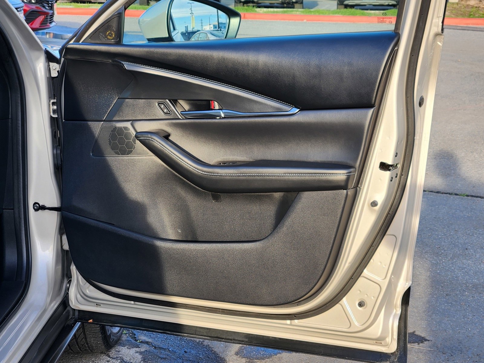 Used 2023 MAZDA CX-30 AWD 2.5 S w/ Preferred Package image 28