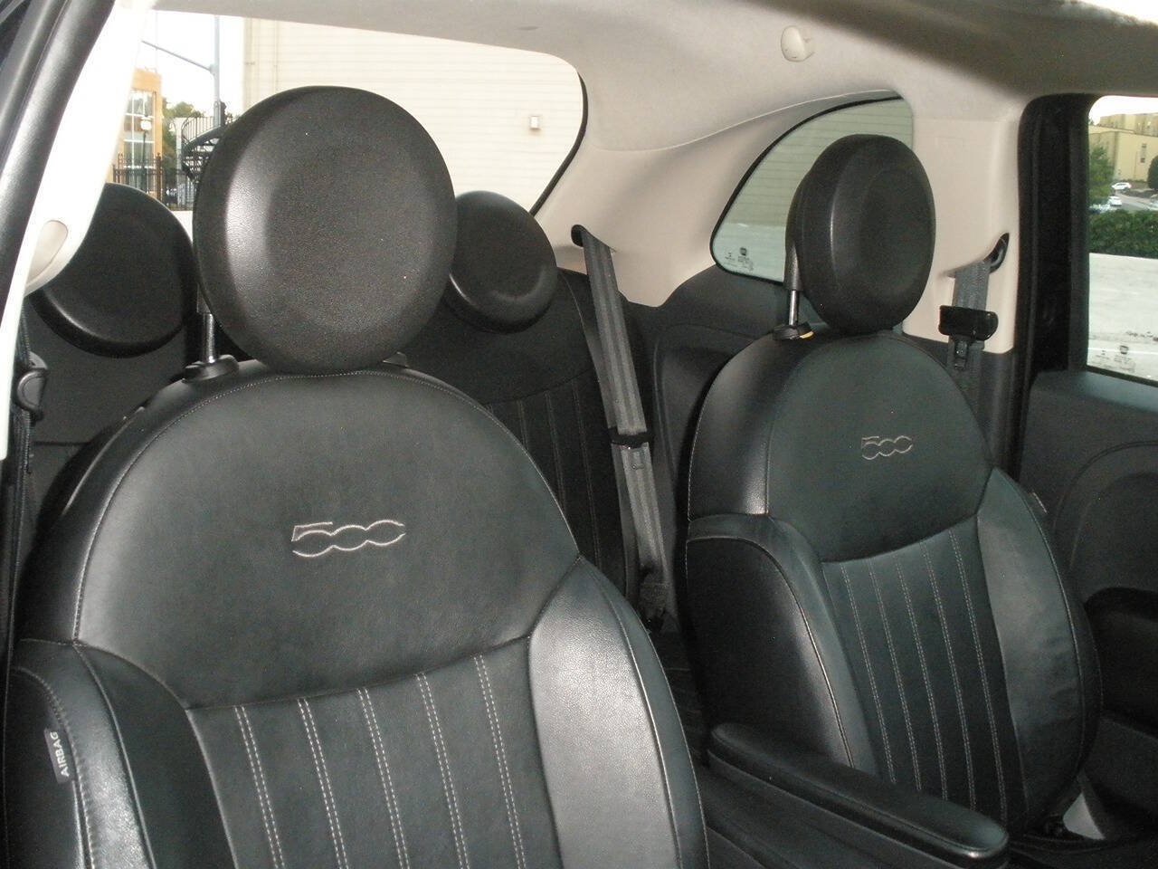 Used 2015 FIAT 500 Lounge w/ Luxury Leather Package FWD image 29