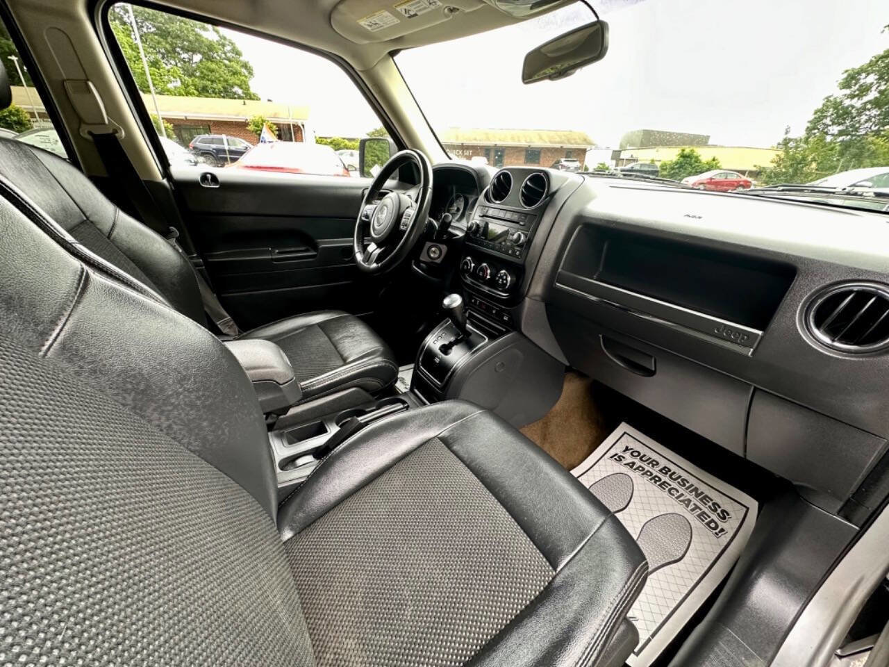 Used 2016 Jeep Patriot Sport FWD image 19