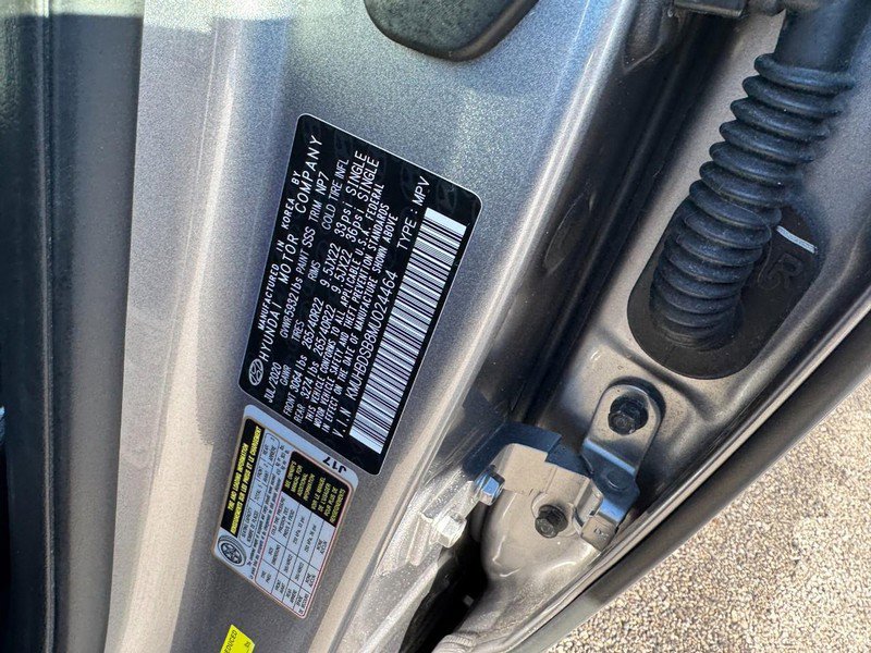 Used 2021 Genesis GV80 2.5T w/ Prestige Package 04 image 26