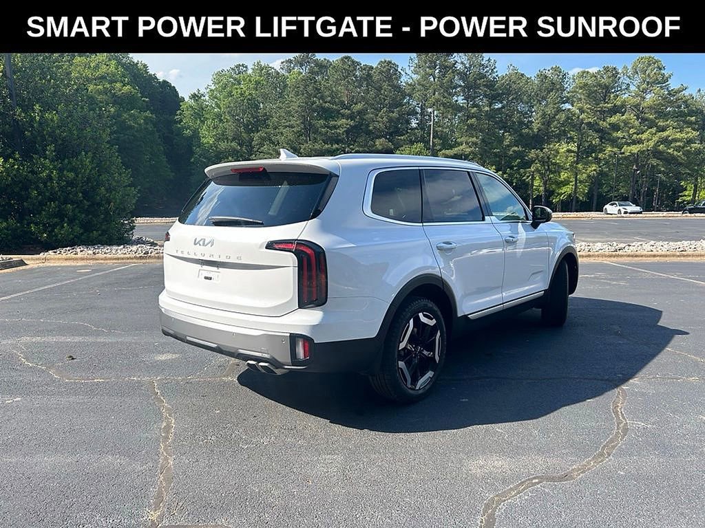 Used 2025 Kia Telluride EX w/ EX Captain's Chair Package FWD image 3