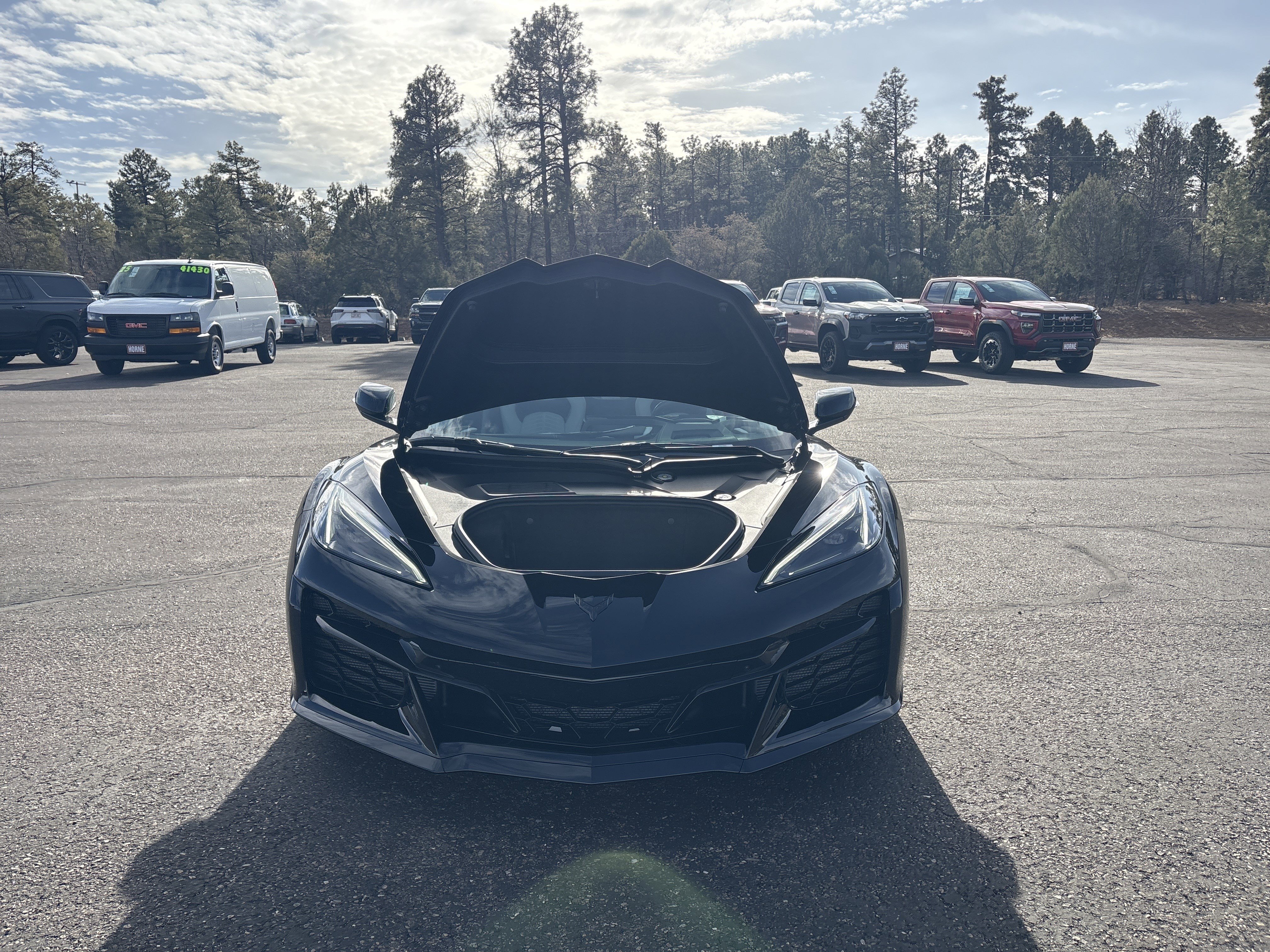Used 2026 Chevrolet Corvette Z06 w/ Stealth Interior Trim Package image 4