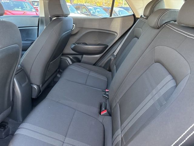 Certified 2023 Hyundai Venue SEL image 24