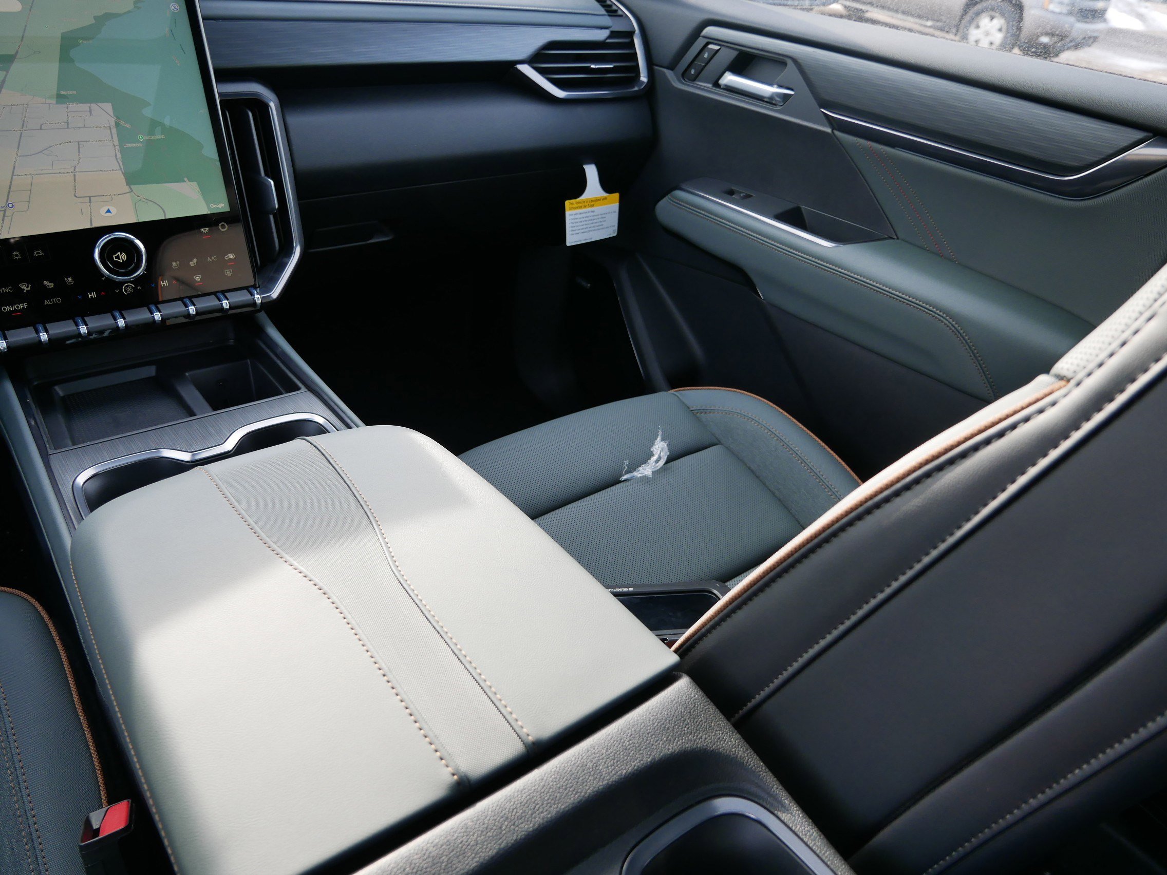 New 2026 GMC Acadia AT4 w/ Luxury Package image 15