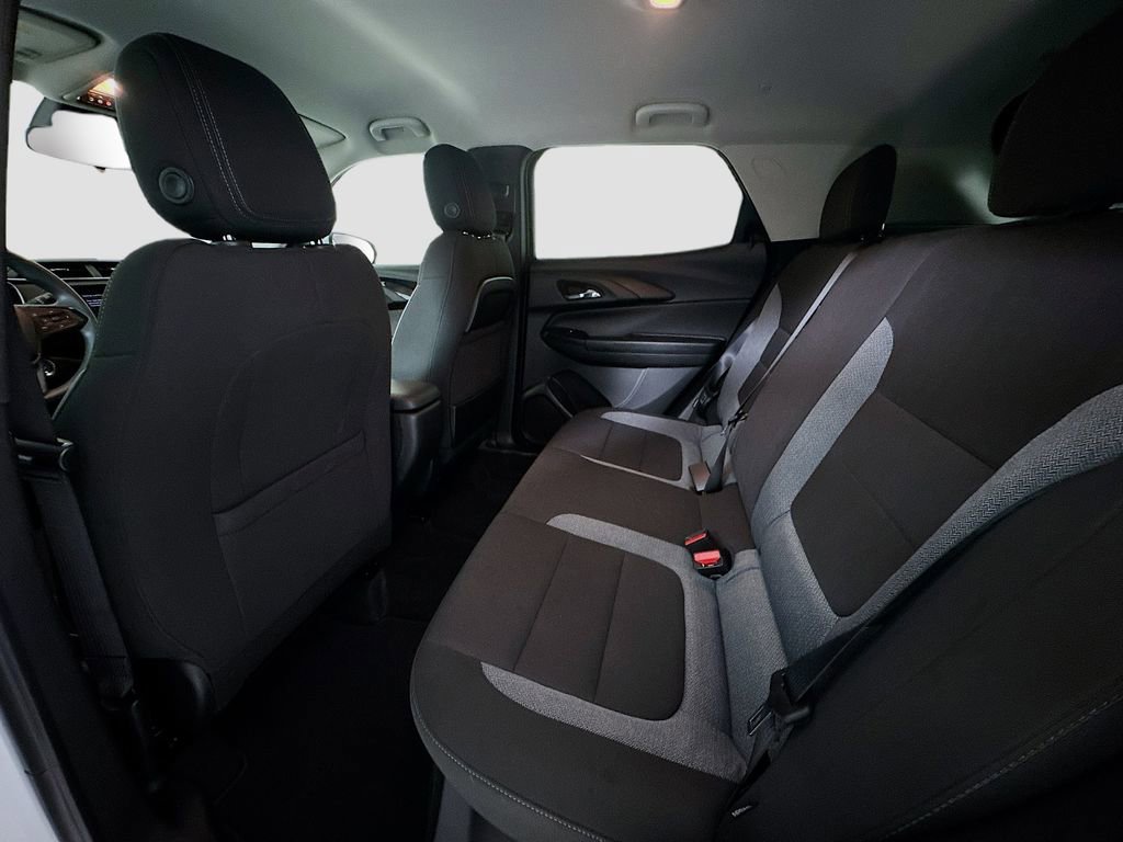 Used 2023 Chevrolet TrailBlazer LT AWD/4WD image 22