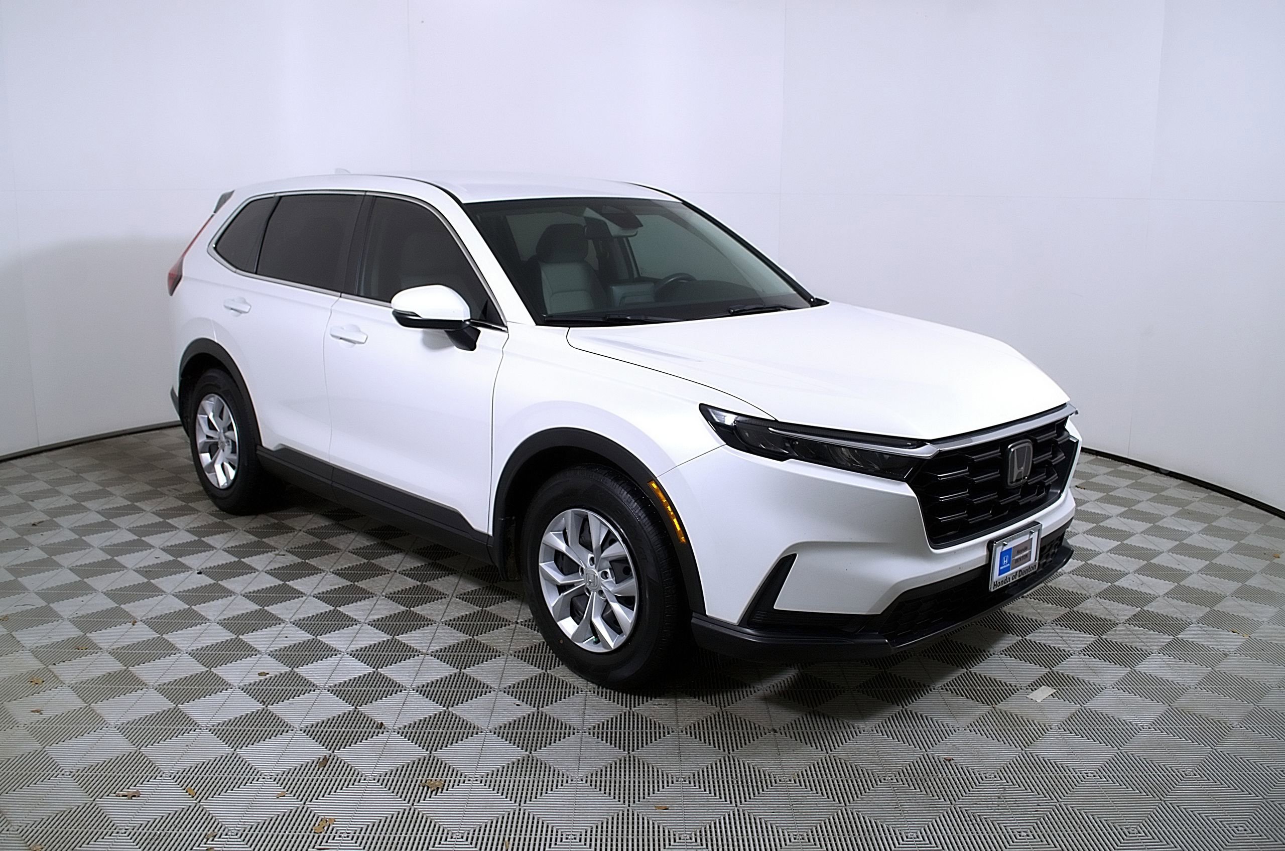 Used 2024 Honda CR-V LX image 6