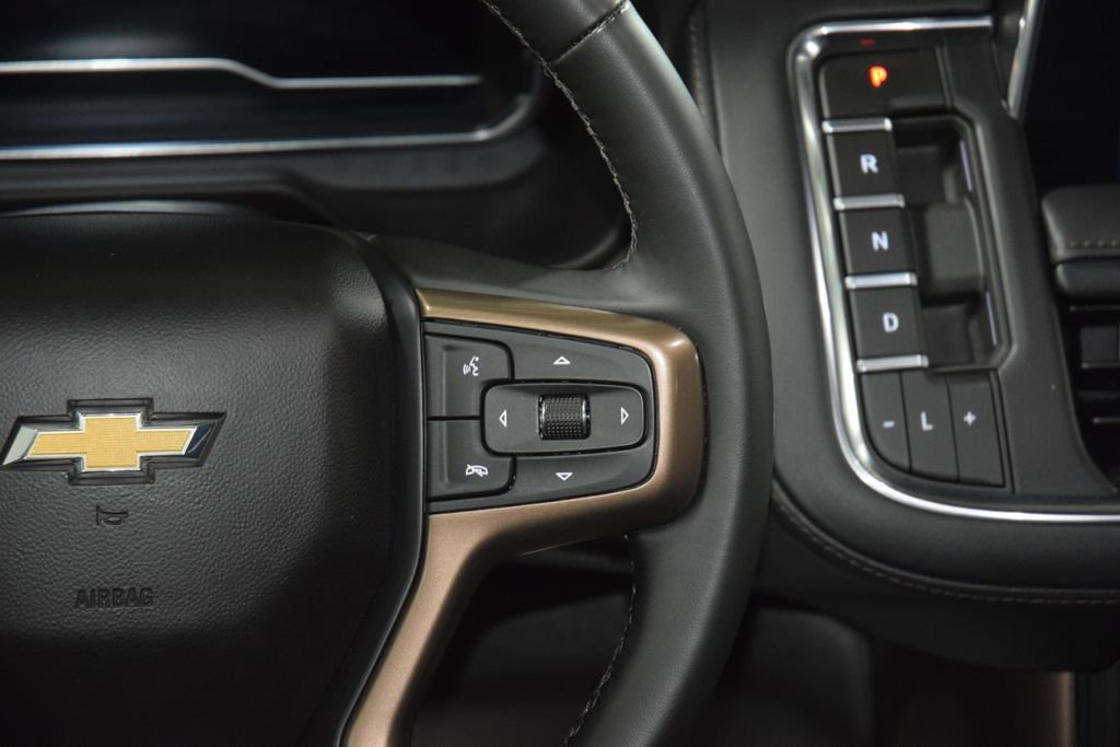 Used 2024 Chevrolet Tahoe High Country w/ Premium Package AWD/4WD image 37