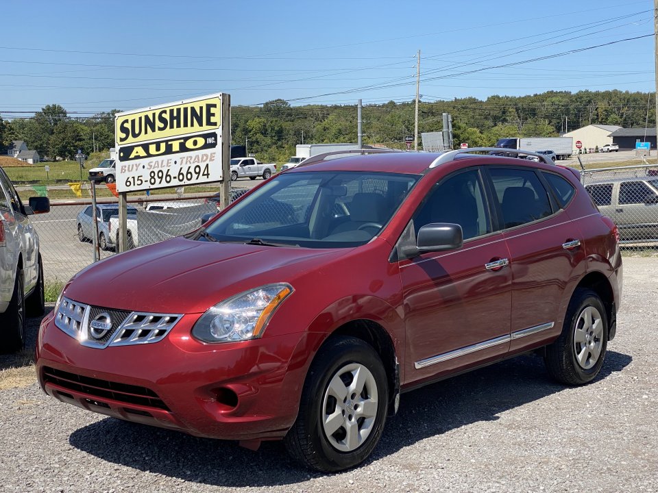 Used 2015 Nissan Rogue S w/ Convenience Package