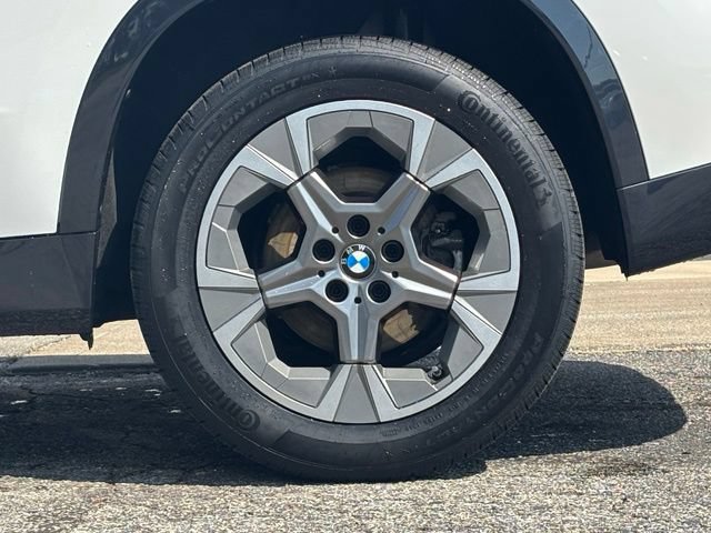 Certified 2024 BMW X1 xDrive28i AWD/4WD image 4