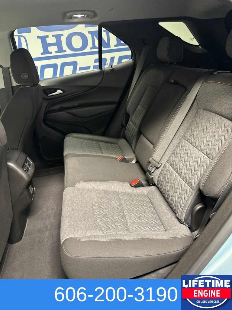 Used 2022 Chevrolet Equinox LT FWD image 18
