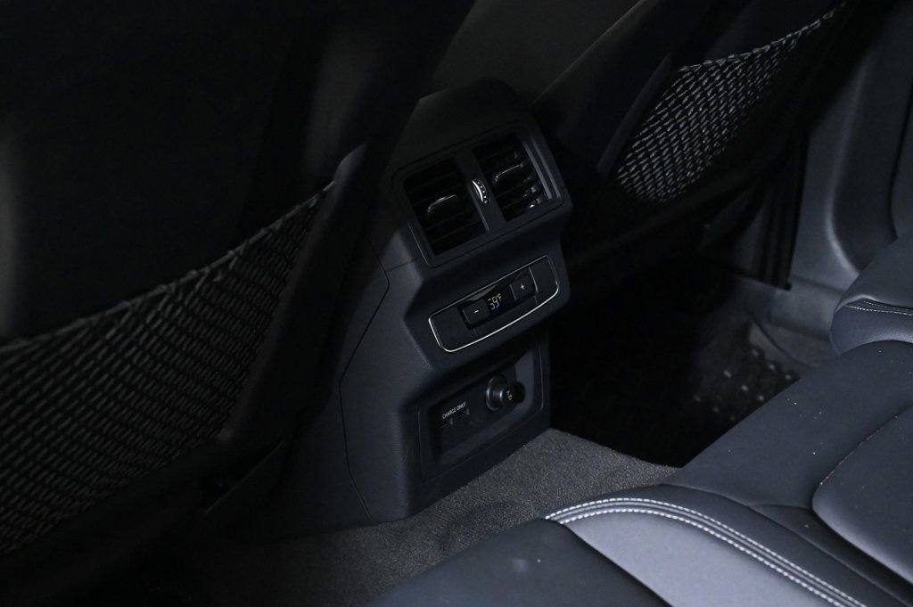 Certified 2024 Audi Q5 2.0T Premium image 18