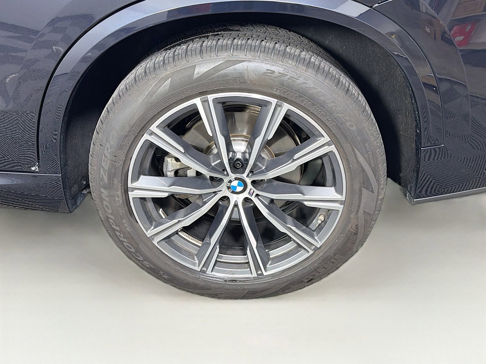 Used 2026 BMW X5 xDrive40i w/ M Sport Package image 33