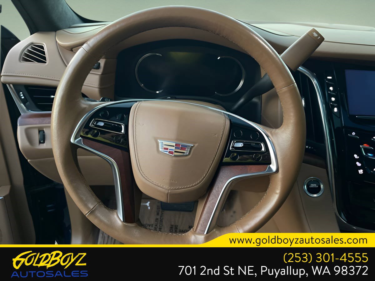 Used 2017 Cadillac Escalade ESV Platinum image 47