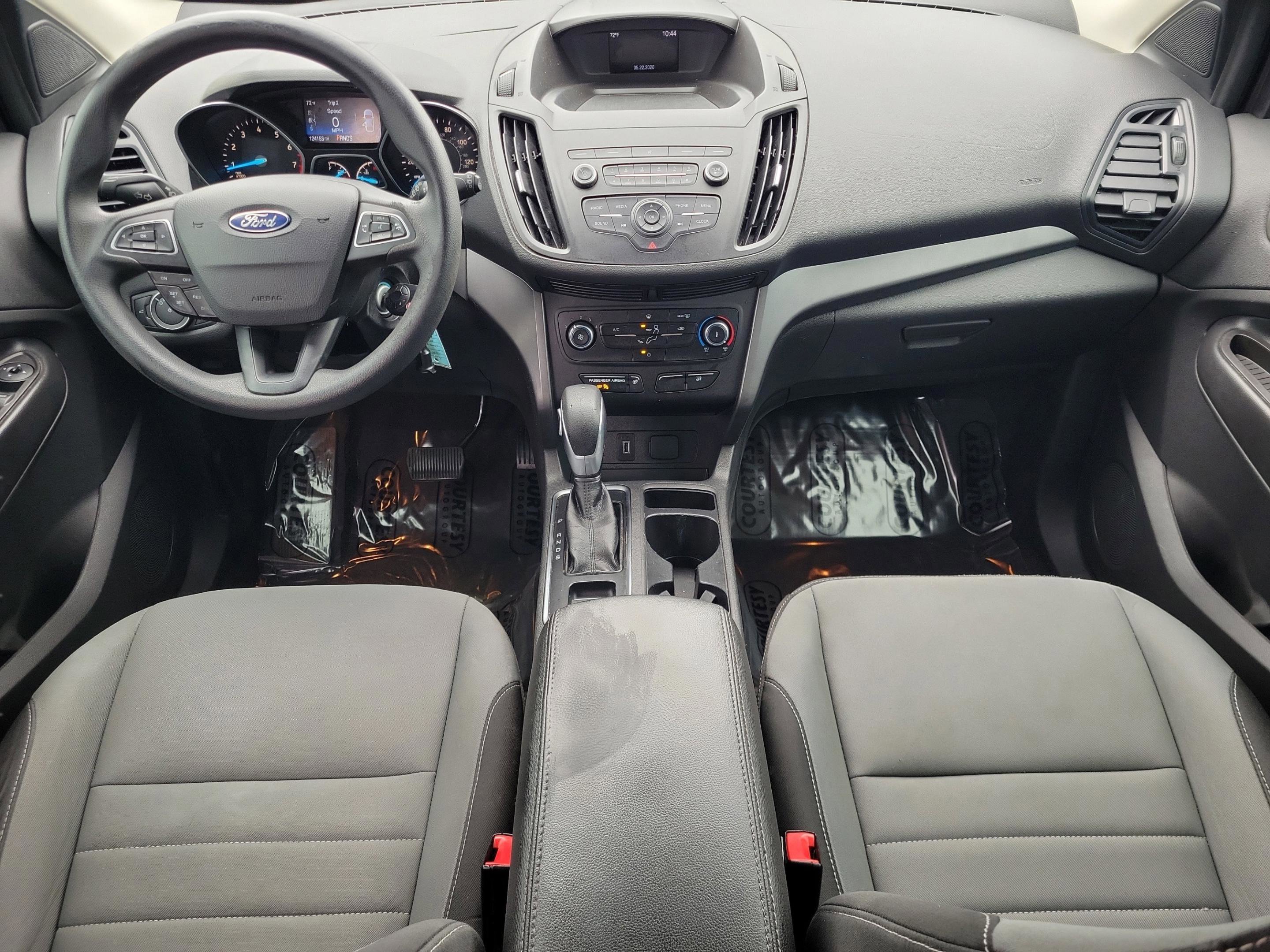 Used 2019 Ford Escape S image 10