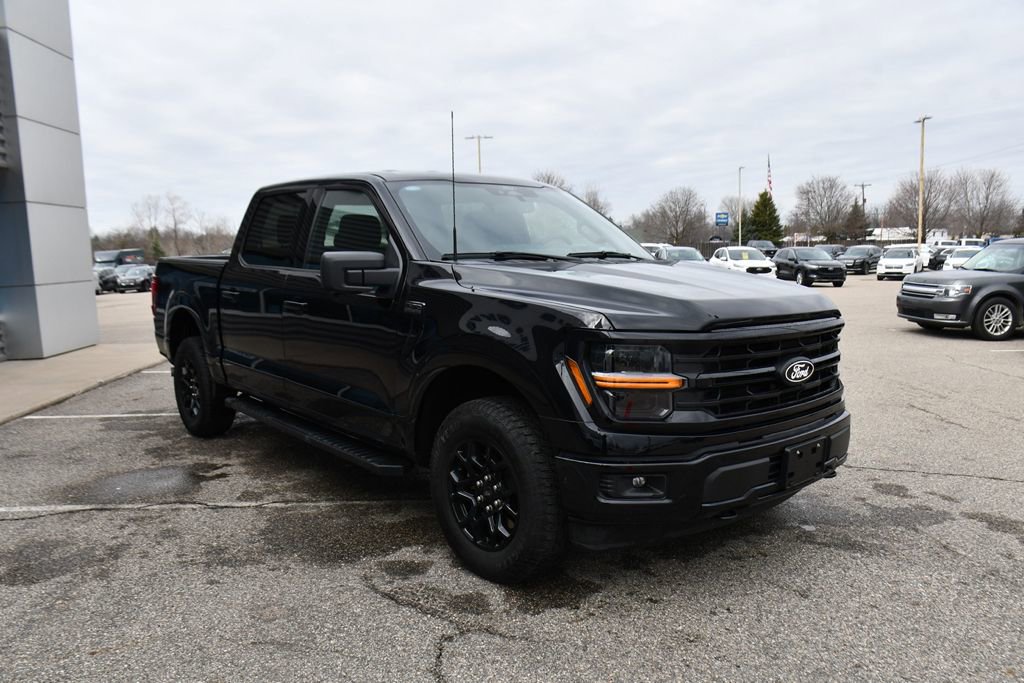 Used 2024 Ford F150 XLT w/ Tow/Haul Package AWD/4WD image 9