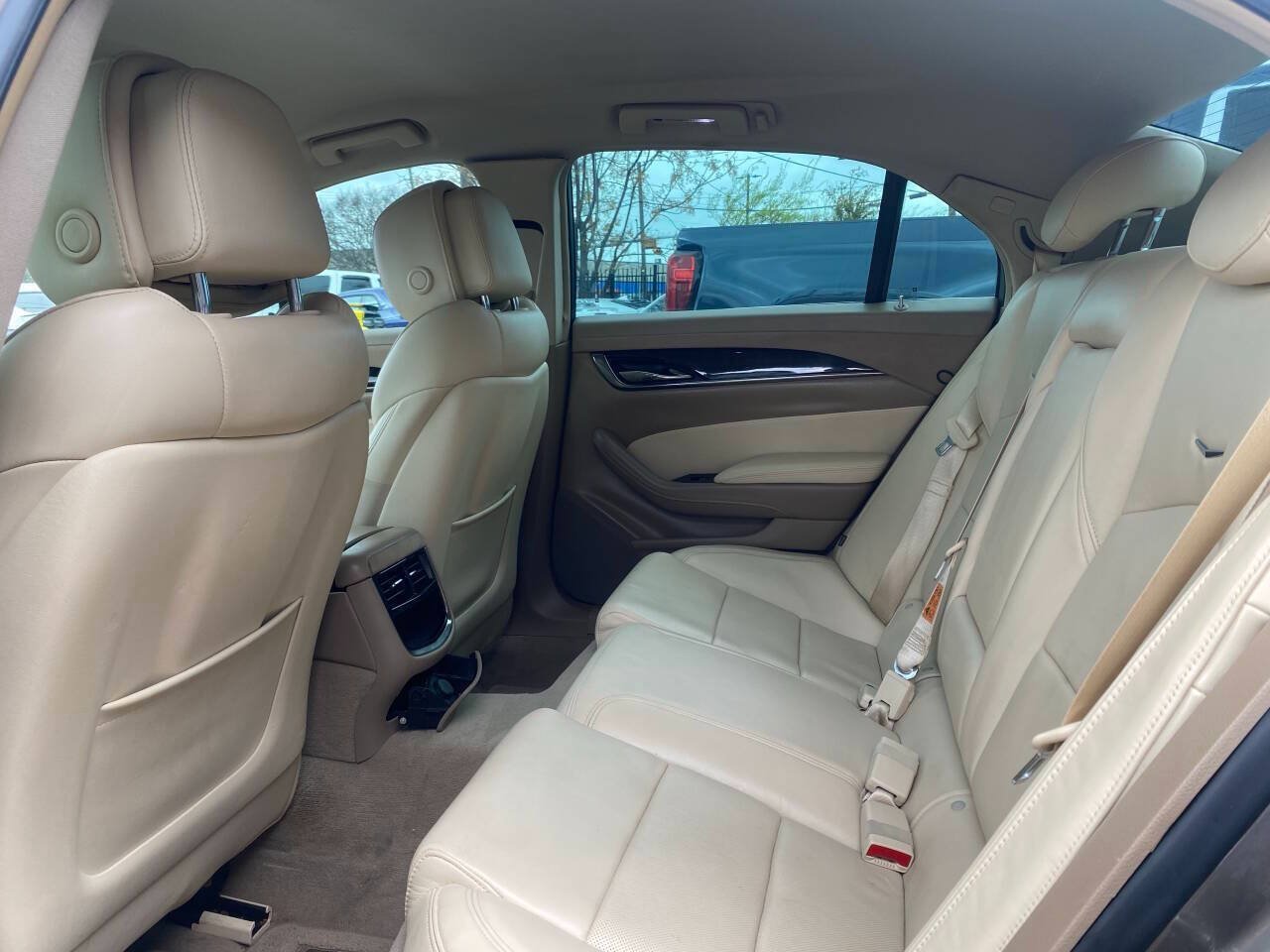 Used 2014 Cadillac CTS Luxury RWD image 8