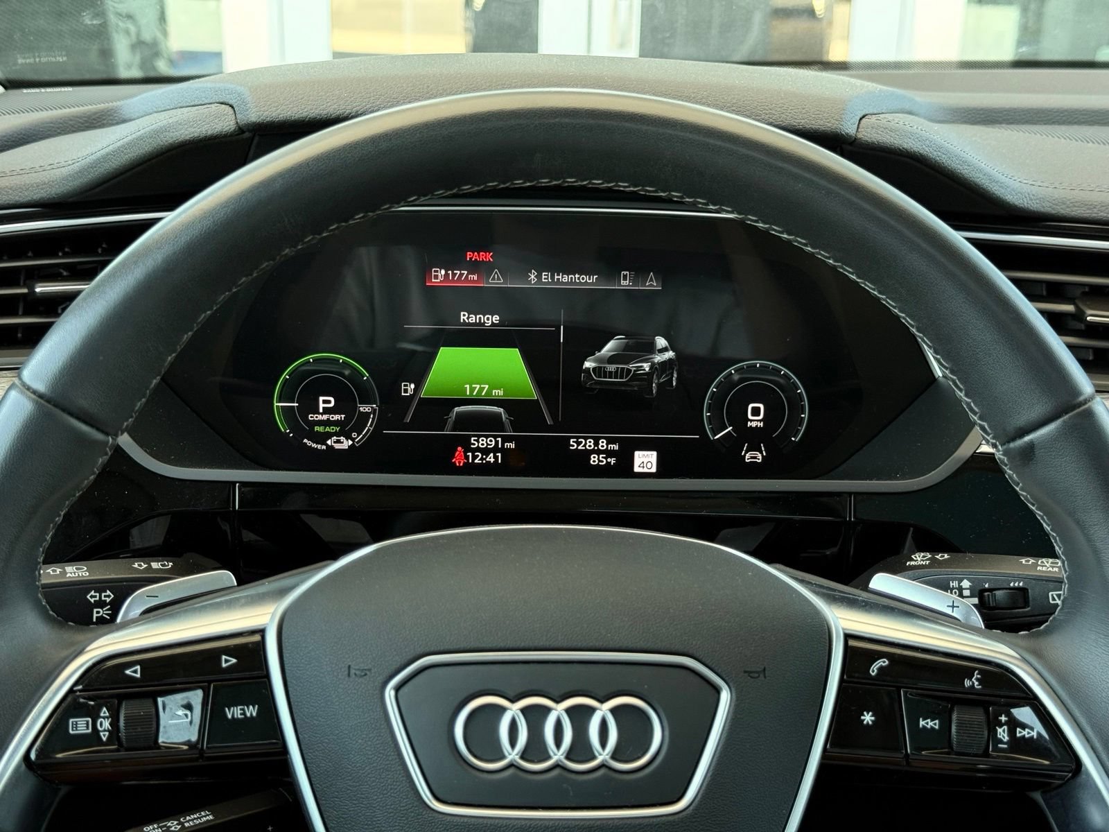 Used 2023 Audi e-tron Premium Plus w/ Premium Plus Package AWD/4WD image 41