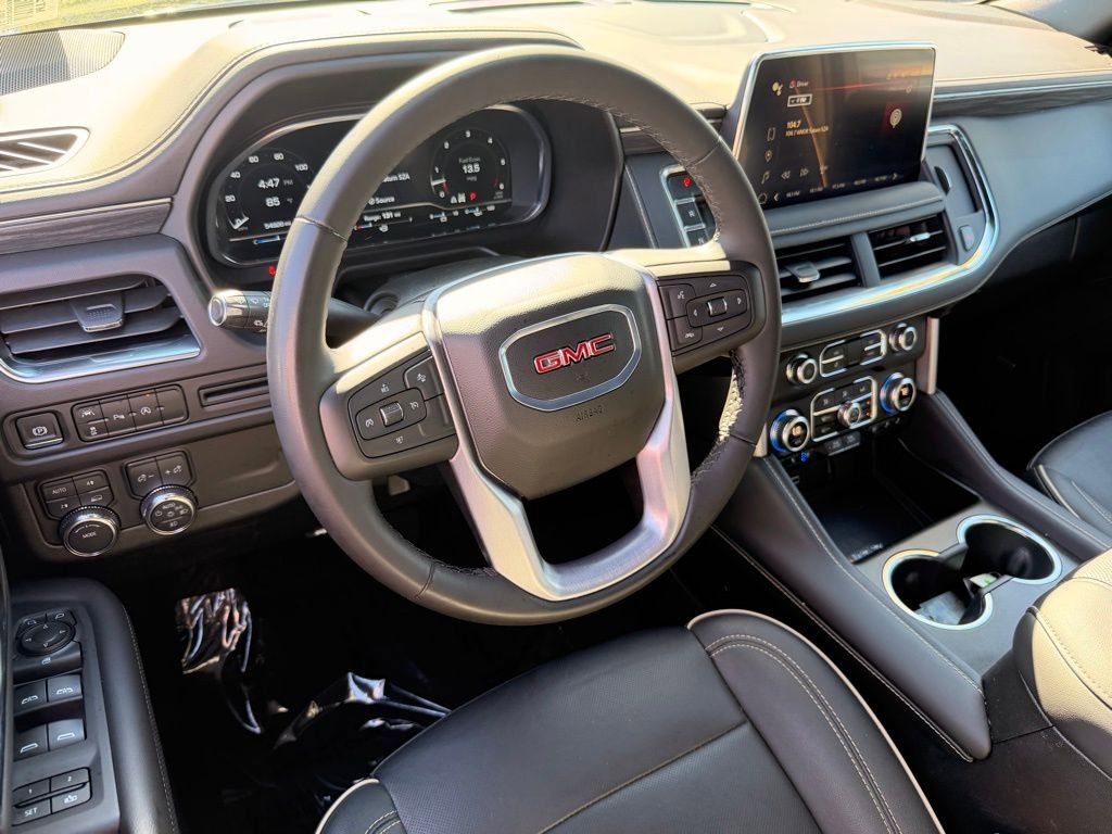 Used 2024 GMC Yukon XL SLT image 23