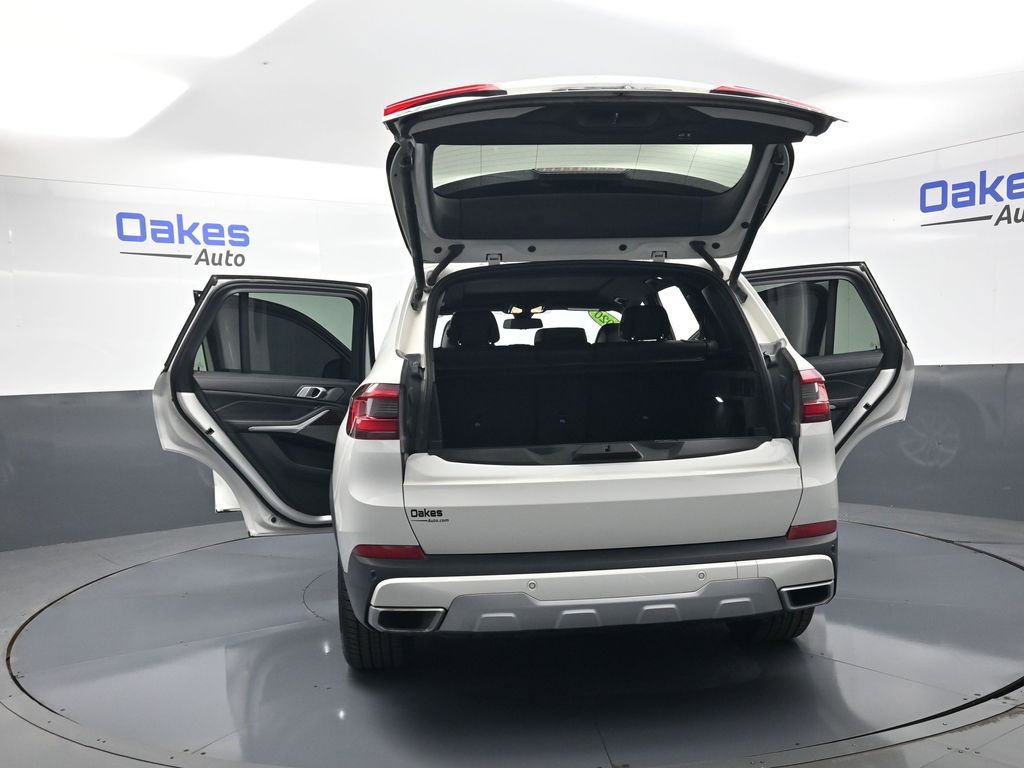 Used 2020 BMW X5 xDrive40i w/ Premium Package image 57