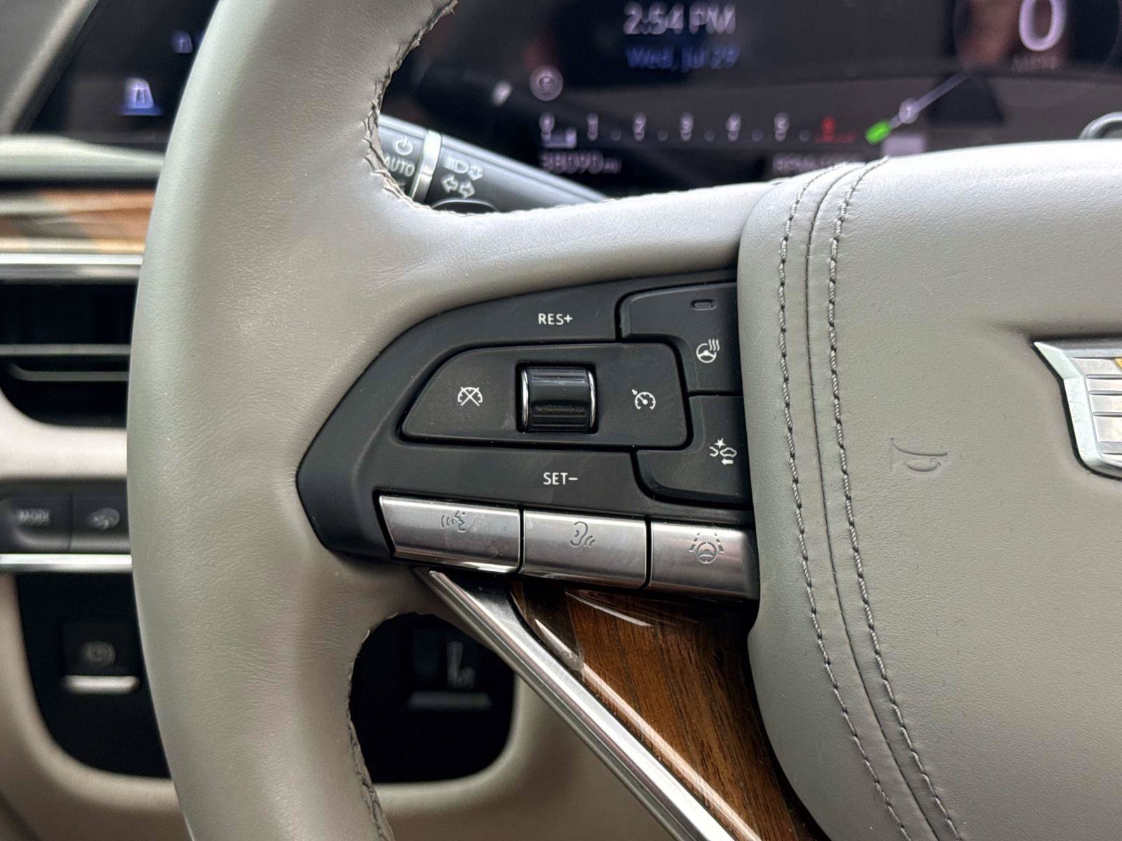 Used 2024 Cadillac Escalade Sport Platinum RWD image 32