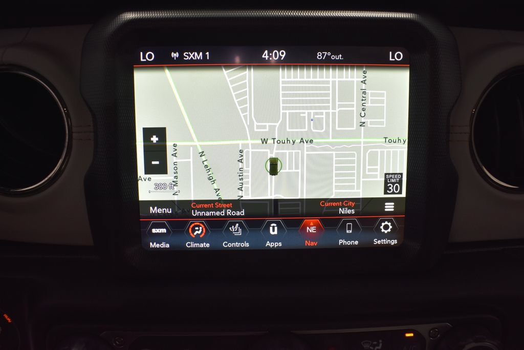 Used 2022 Jeep Wrangler Unlimited Sahara AWD/4WD image 27