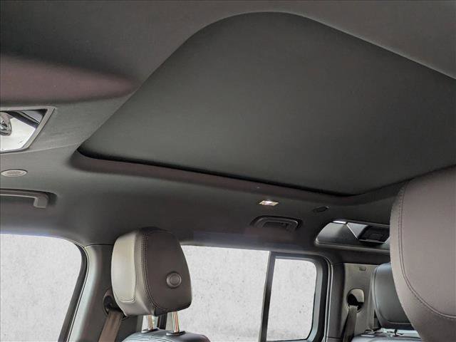 Used 2023 Land Rover Defender 110 S image 16