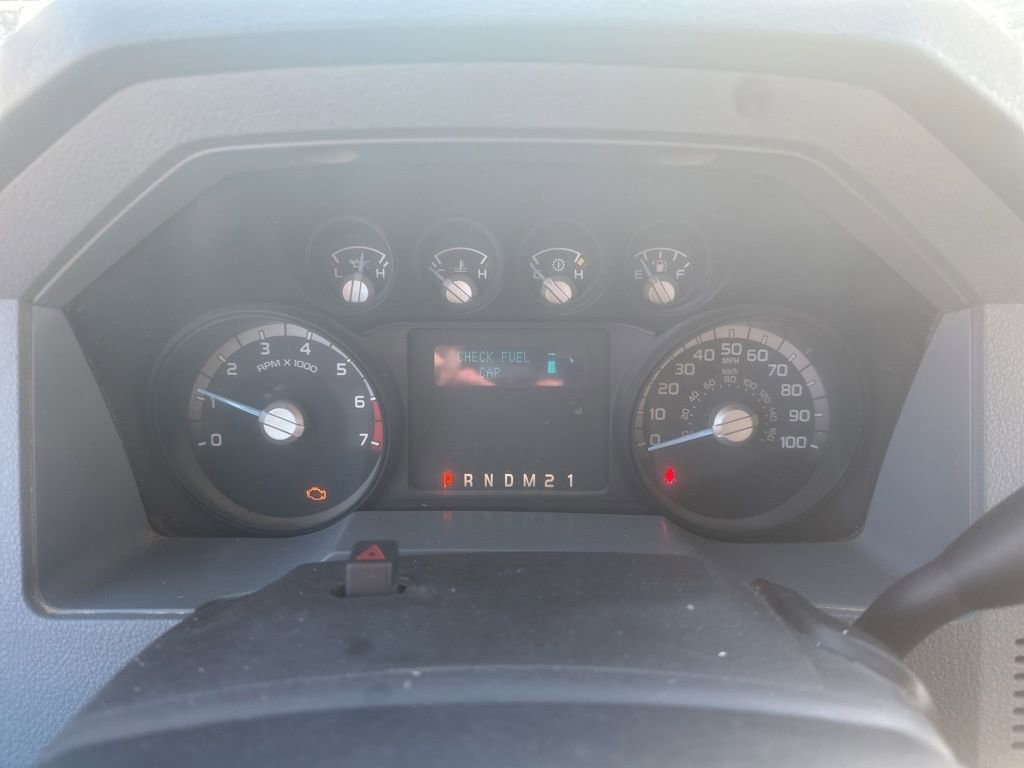 Used 2015 Ford F250 XLT w/ Snow Plow Prep Package image 24