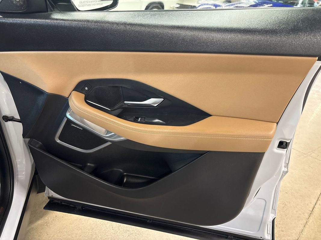 Used 2021 Jaguar E-PACE SE image 43