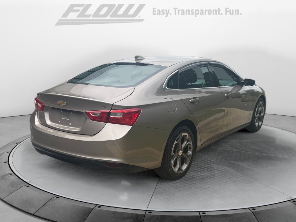 Used 2023 Chevrolet Malibu LT FWD image 9