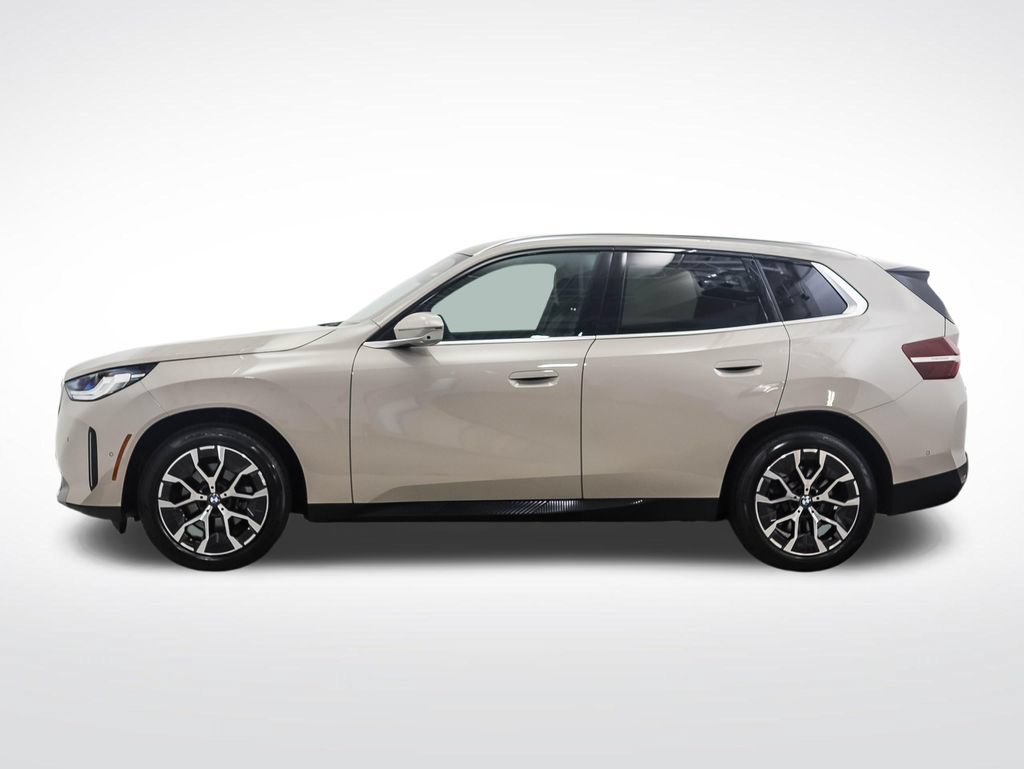 Certified 2025 BMW X3 xDrive30i w/ Premium Package AWD/4WD image 2