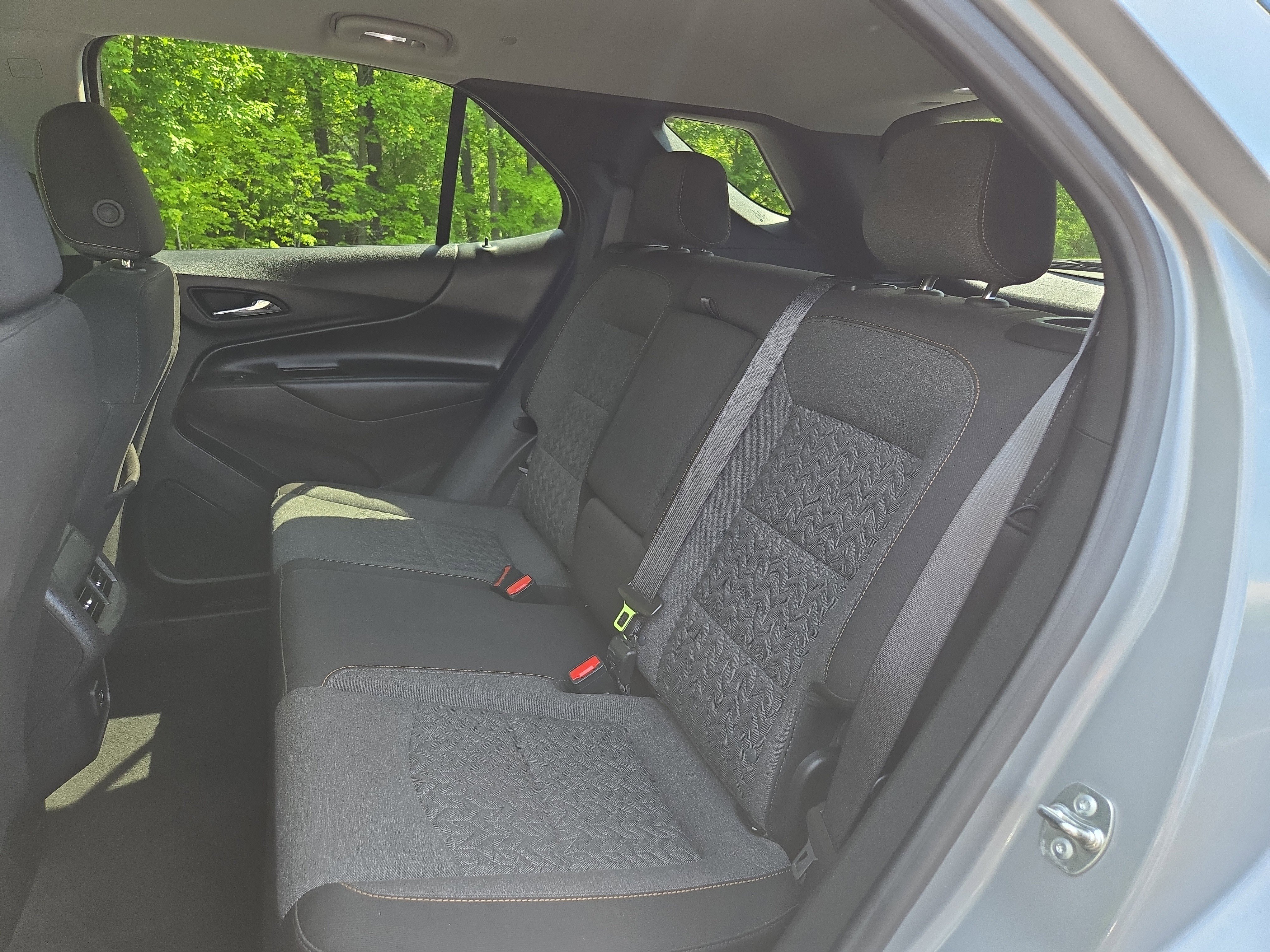 Used 2024 Chevrolet Equinox LT image 27