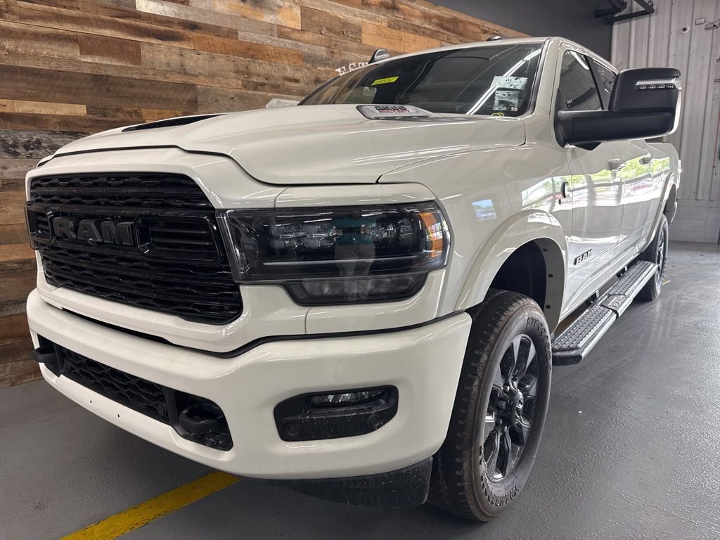 Used 2024 RAM 2500 Limited AWD/4WD image 5