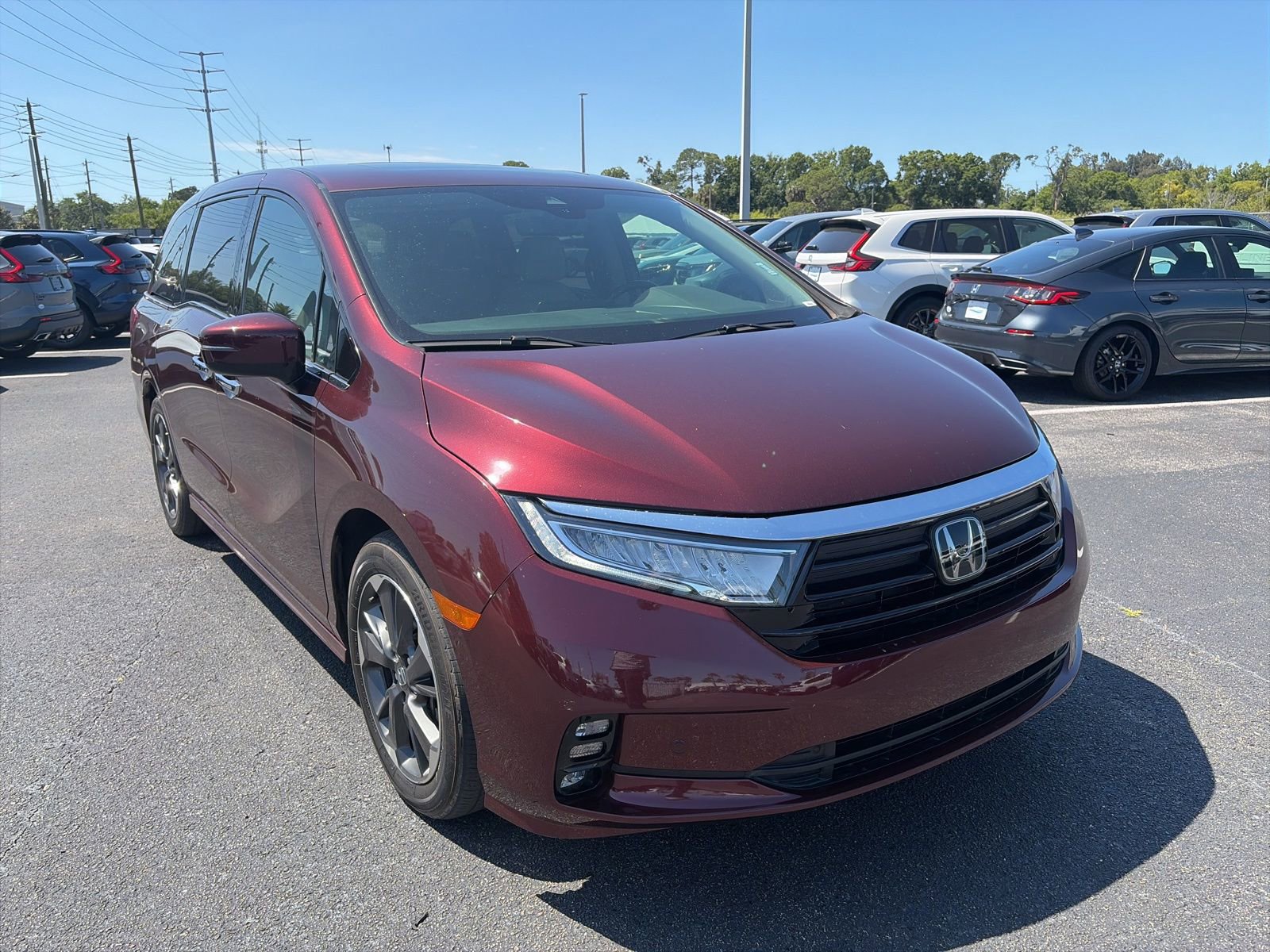 Used 2021 Honda Odyssey Elite image 1