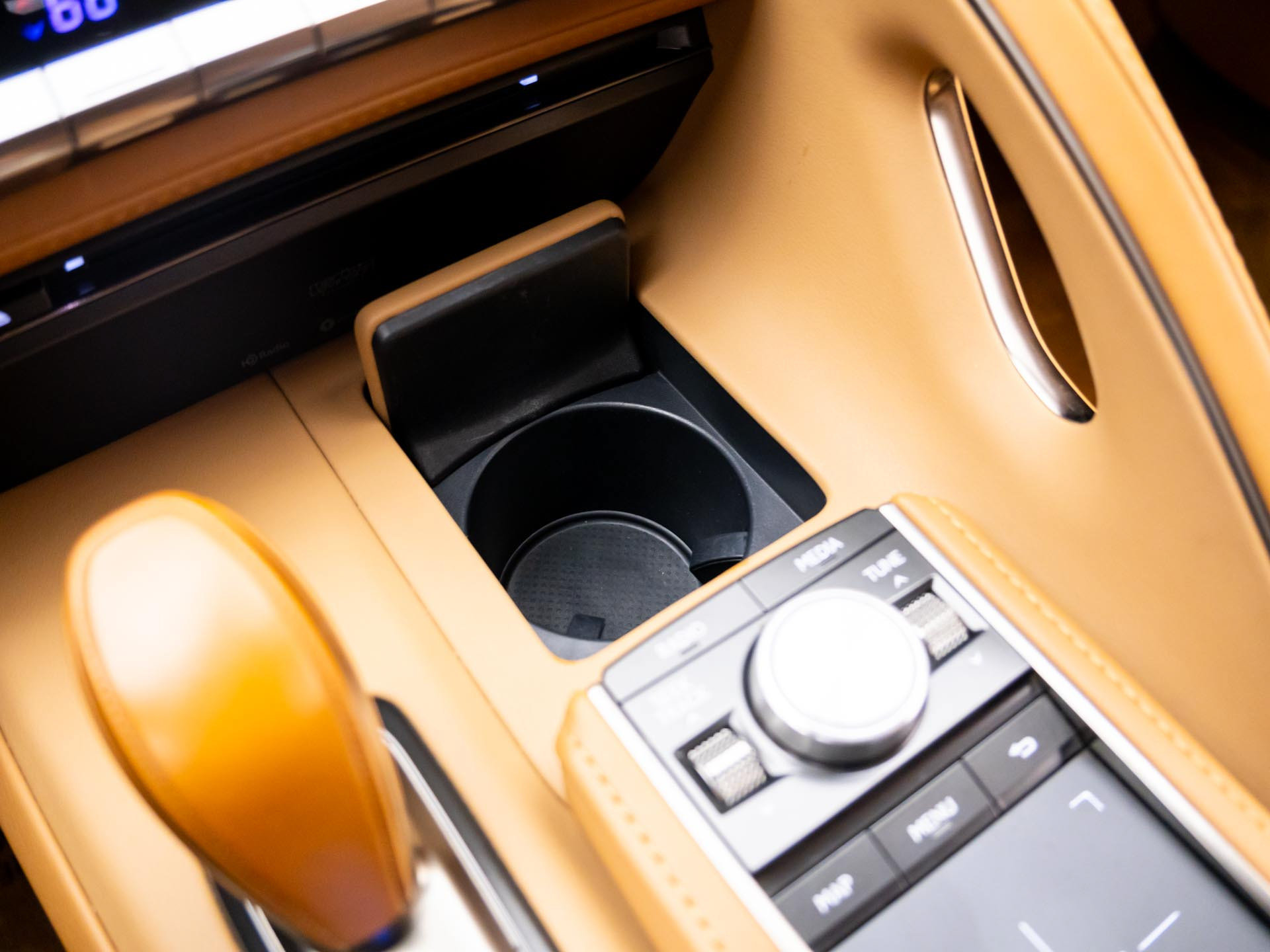 Used 2021 Lexus LC 500 Convertible w/ Touring Package RWD image 17