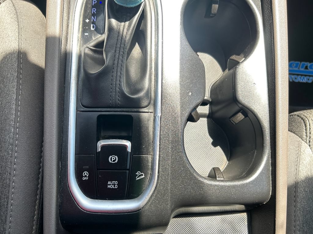 Used 2019 Hyundai Santa Fe SE AWD/4WD image 30