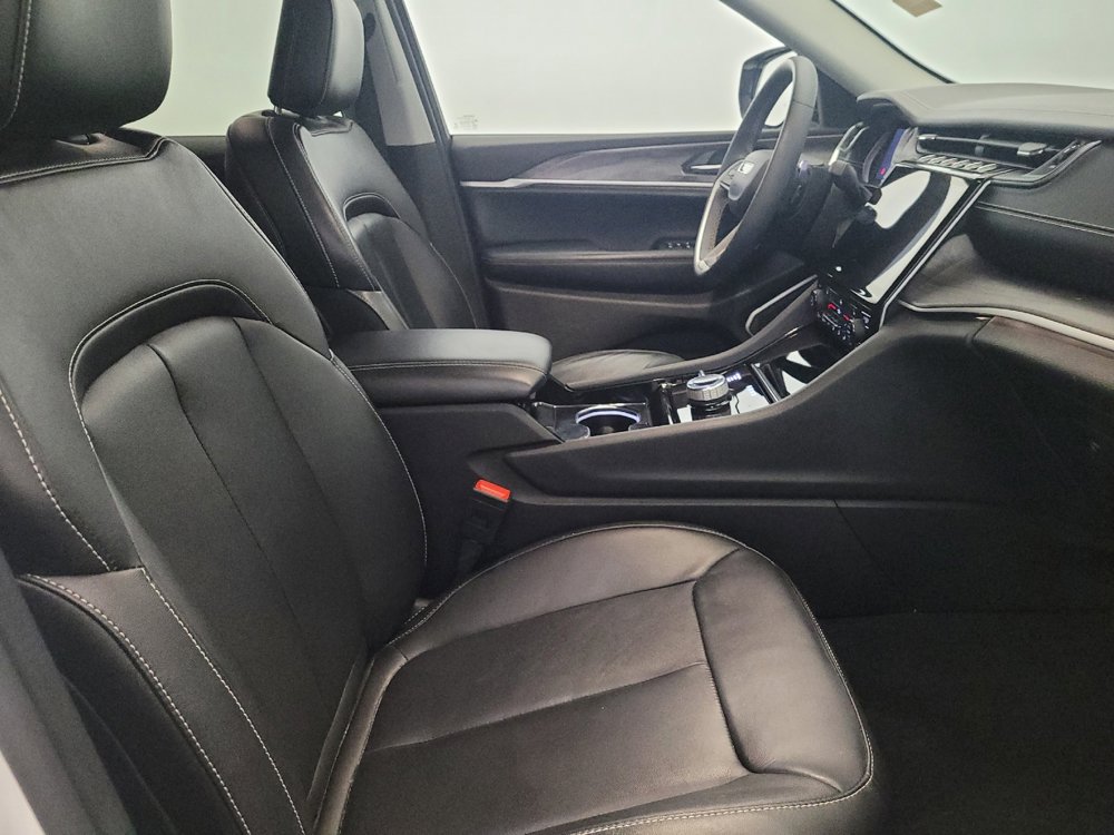 Used 2023 Jeep Grand Cherokee Limited w/ Trailer Tow Prep Group (B) image 21