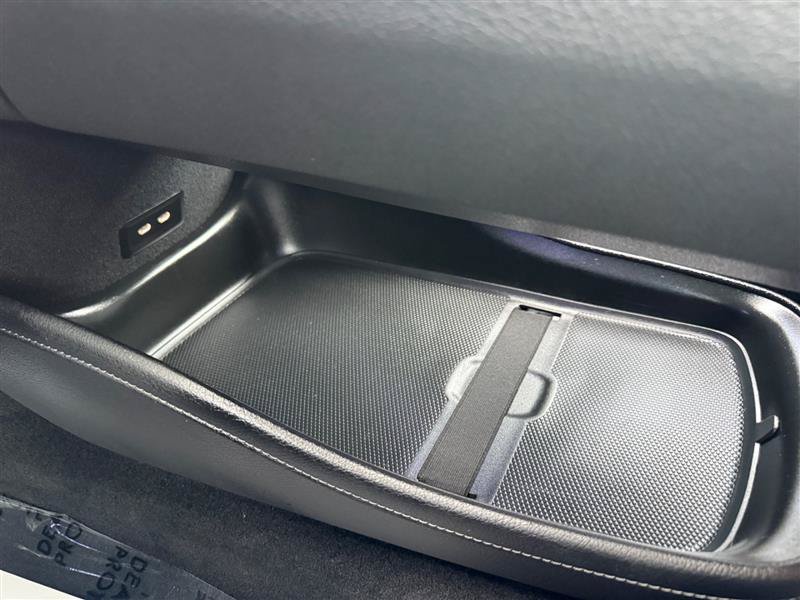 Used 2023 Mercedes-Benz EQE AMG 4MATIC Sedan w/ Pinnacle Trim Package image 31