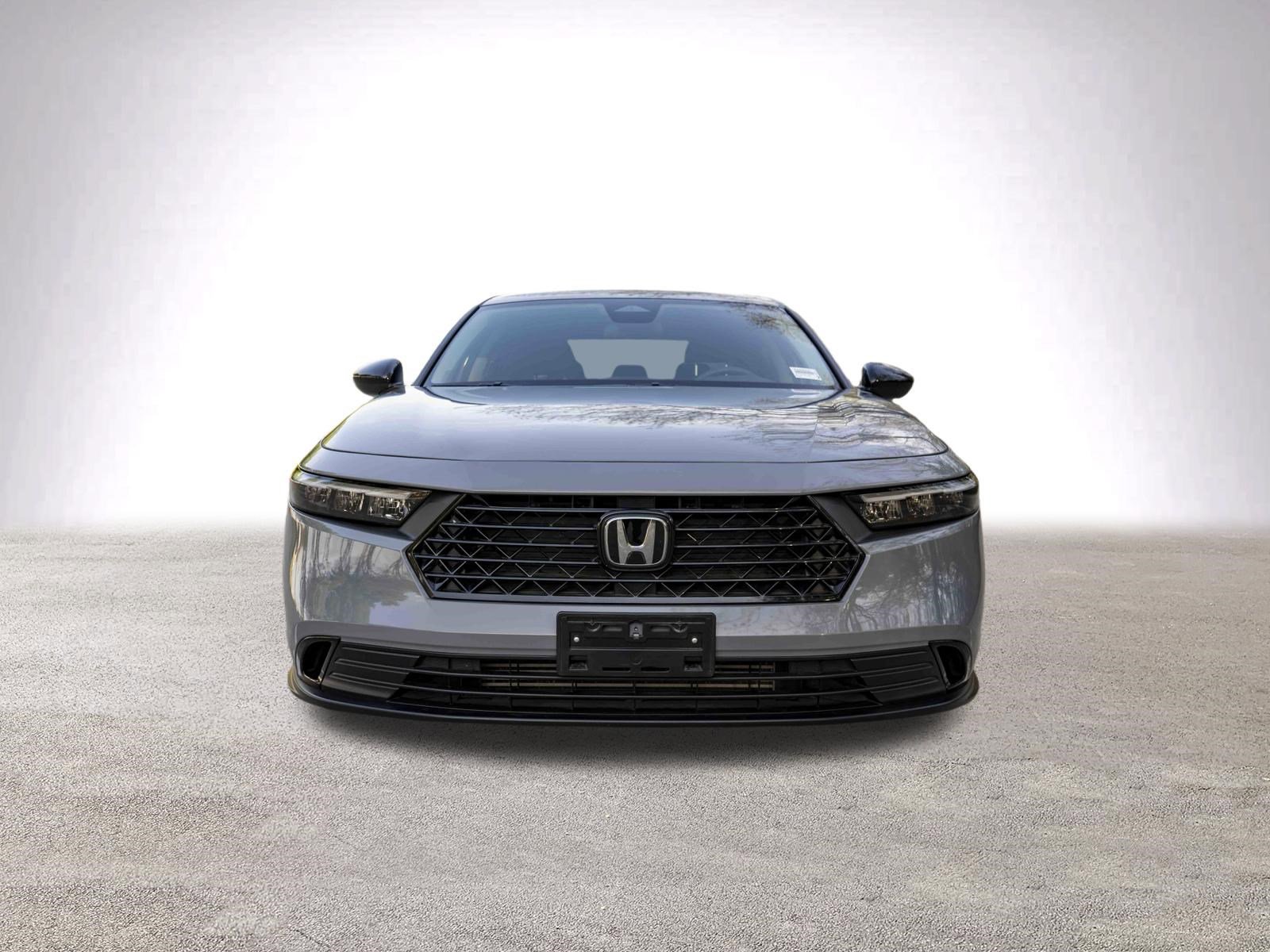 Used 2025 Honda Accord SE image 3