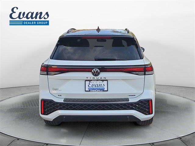 New 2026 Volkswagen Tiguan SE R-Line image 4