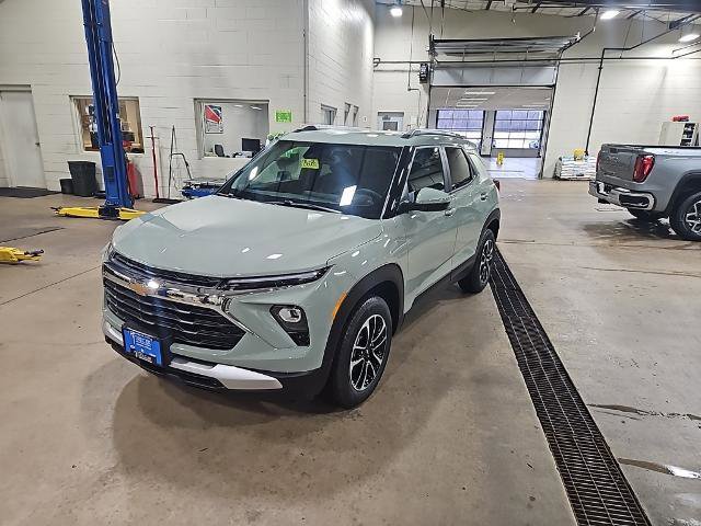 New 2026 Chevrolet TrailBlazer LT w/ Convenience Package image 2