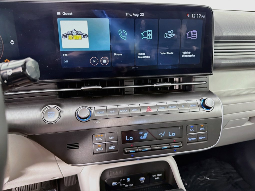 Used 2024 Hyundai Kona SEL FWD image 19