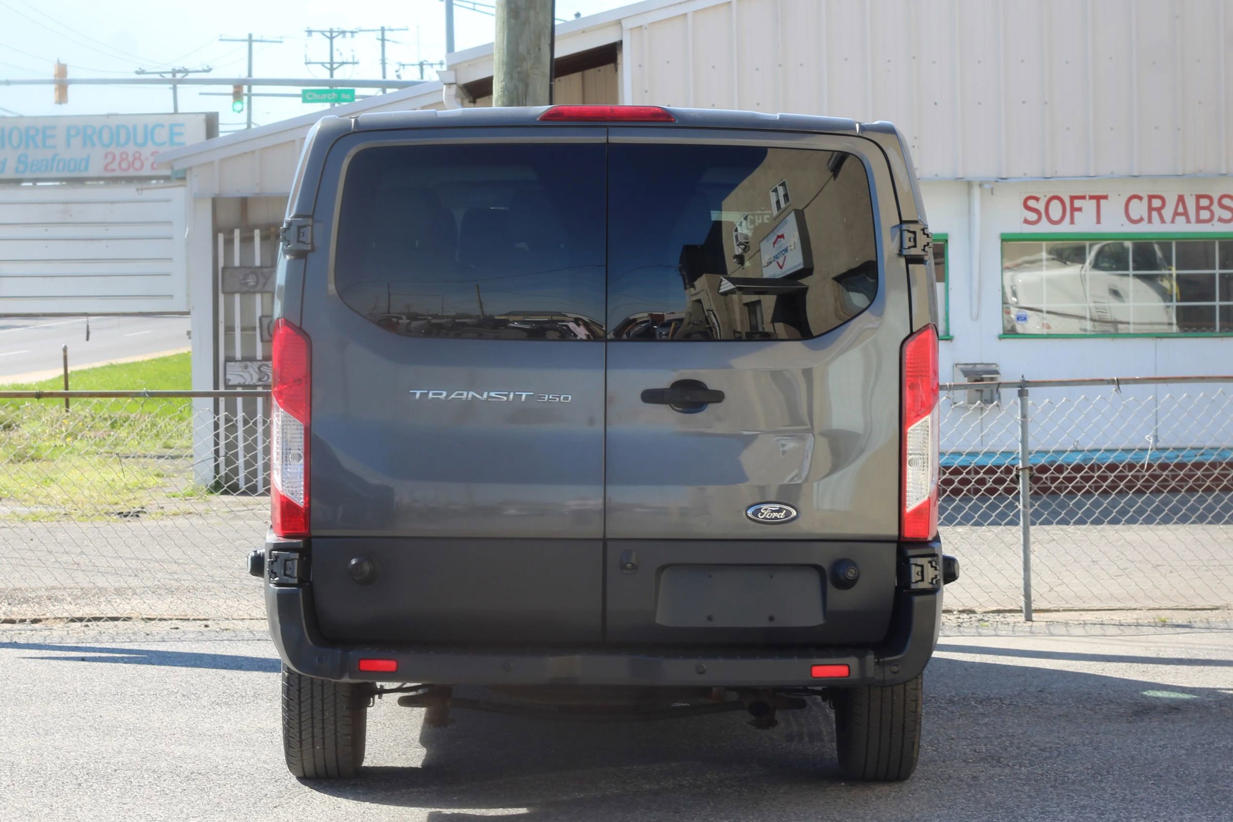 Used 2016 Ford Transit 350 XL image 7