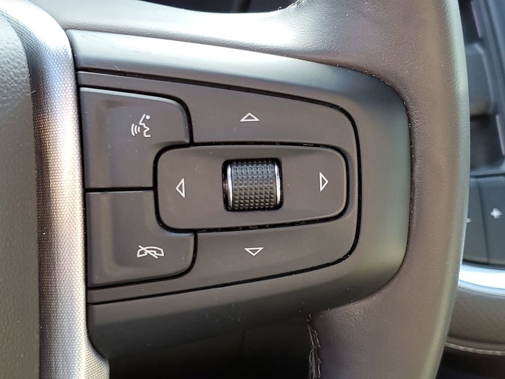 Certified 2024 GMC Yukon SLT w/ SLT Luxury Package image 17