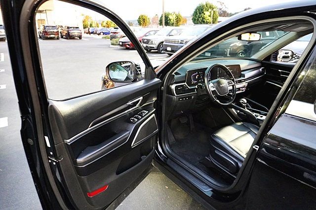Used 2024 Kia Telluride LX image 37