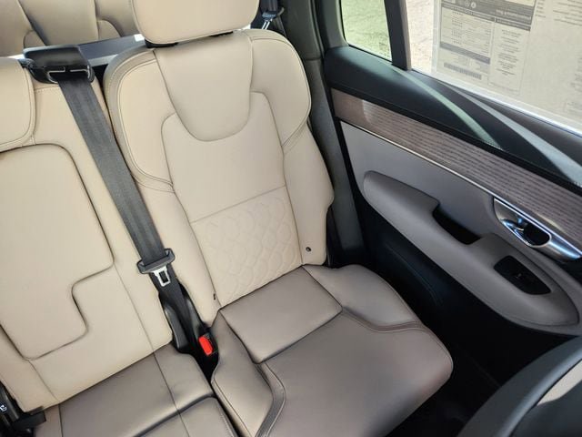 New 2026 Volvo XC90 B6 Plus w/ Protection Package image 15