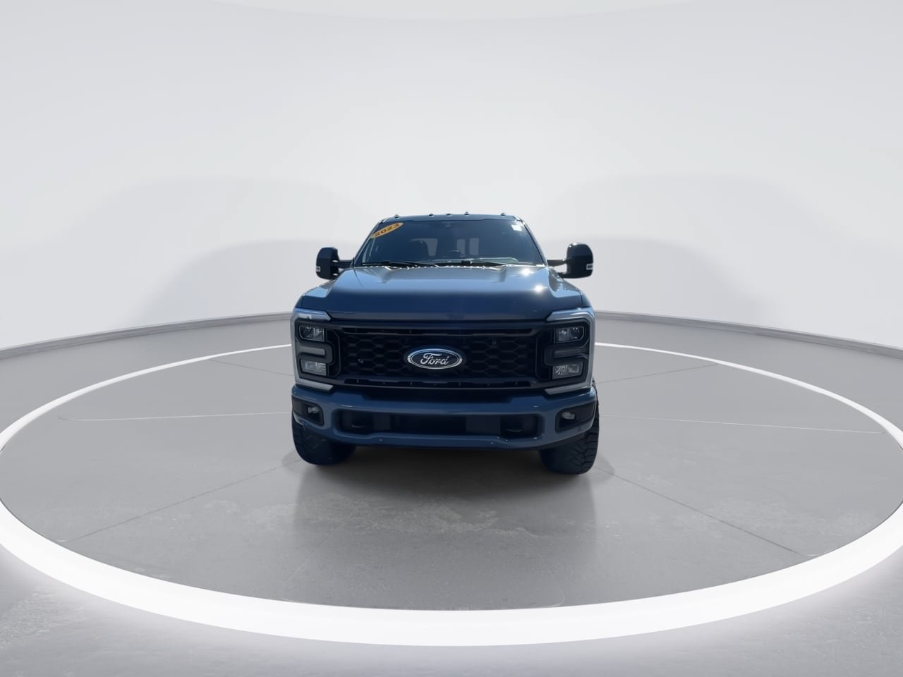 Used 2023 Ford F250 Lariat w/ Lariat Ultimate Package AWD/4WD image 4