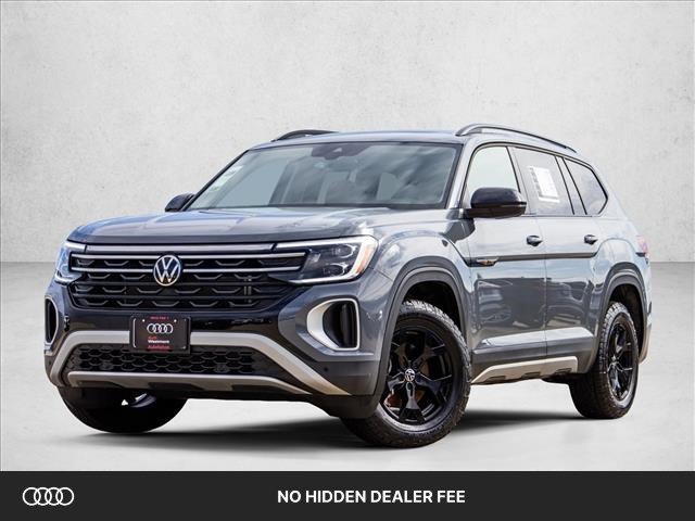 Used 2024 Volkswagen Atlas Peak Edition SEL AWD/4WD image 1